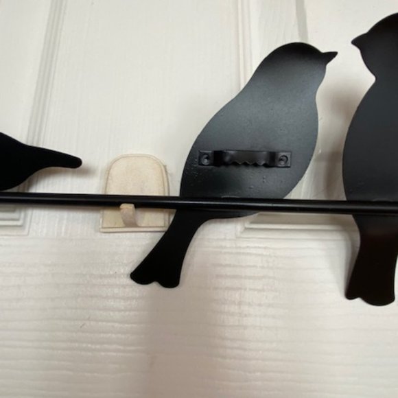 Farmhouse Metal Bird Cutout Birds on Branch Wire Art, Wall Decor - Picture 12 of 14